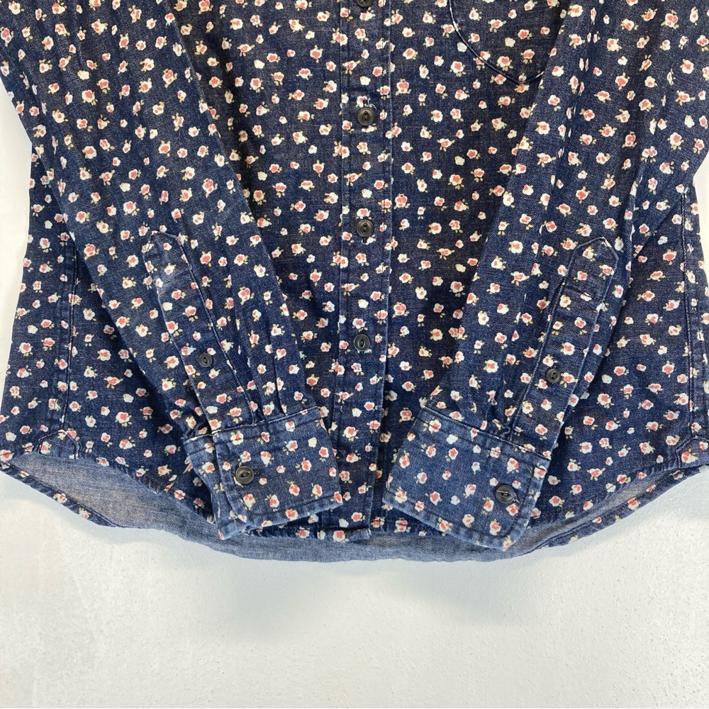 UNIQLO Shirt Women Blue Denim Cotton Red Floral Button Front S Casual Pocket - Picture 11 of 15